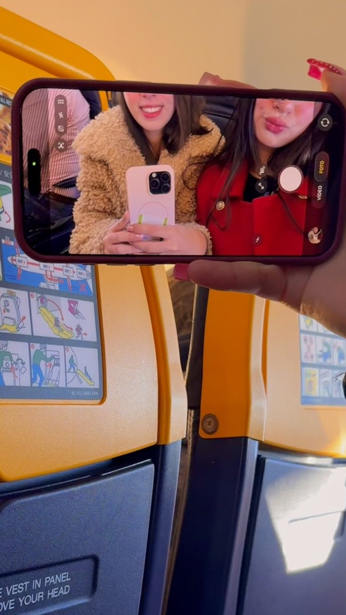 kittygirl tweet media