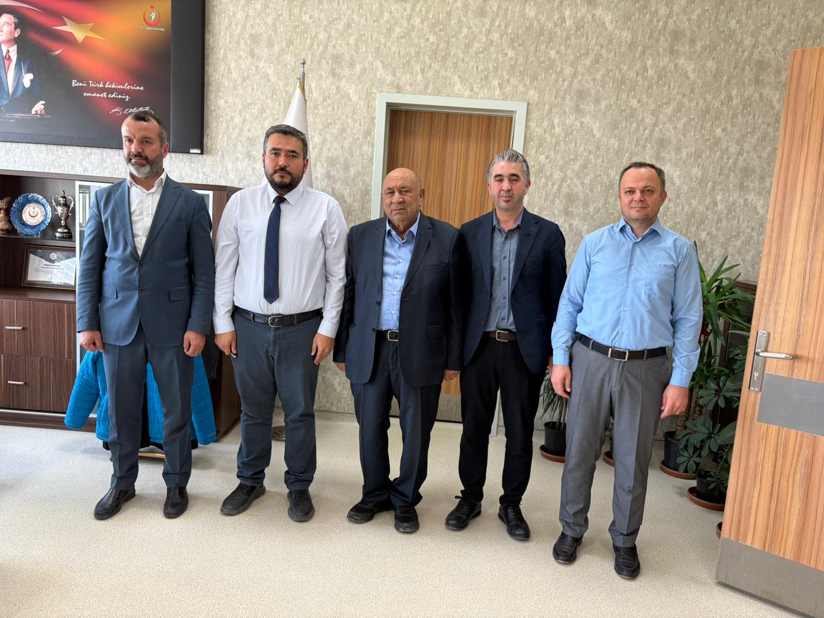 karapinardevlet's tweet photo. Uğurlu Ailesi’nden Karapınar Devlet Hastanesi’ne Anlamlı Bağış

Yücel Uğurlu ve ailesi, merhum oğulları Hasan Uğurlu’nun anısına ve hayrına Karapınar Devlet Hastanesi’ne çeşitli tıbbi cihaz ve ekipman bağışında bulunmuştur. https://t.co/szsEfsS4Uw