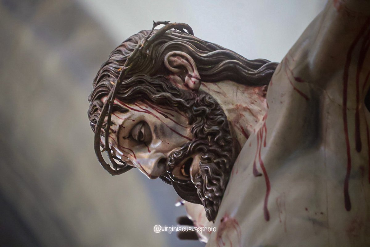 VirCuevas79's tweet photo. Jueves Santo #Valladolid
#Luz
#SemanaSanta #ssvll26 #semanasantavalladolid https://t.co/j7XqcBETBD