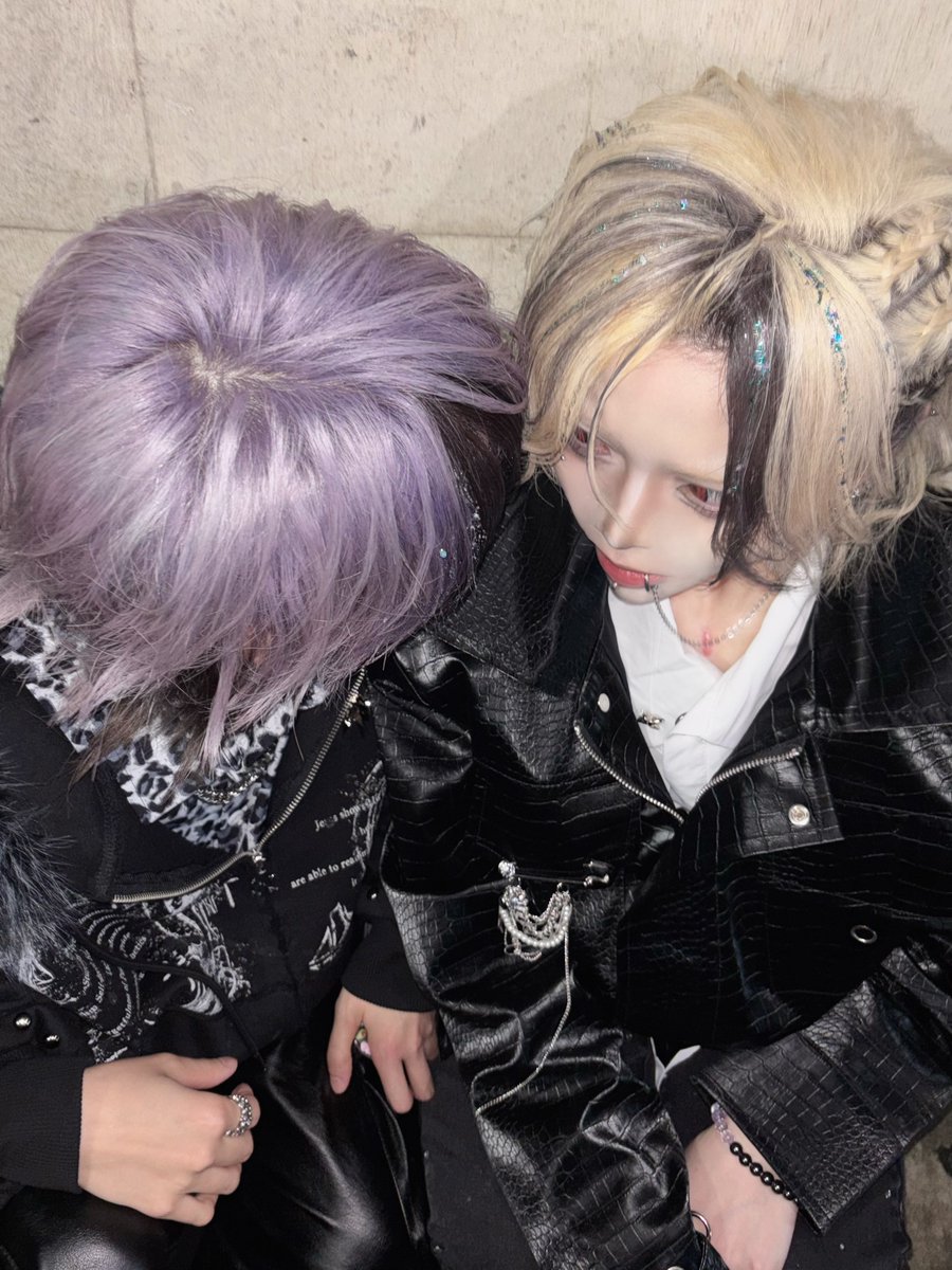 健康委員会 tweet media