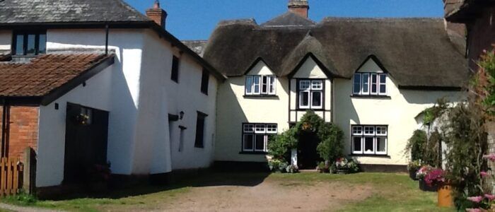 TheBBDirectory's tweet image. Discover Devon with Upton Farm B&amp;amp;B.

Escape to the Devon countryside at Upton Farm Bed &amp;amp; Breakfast in Clyst St Lawrence.

bandbstays.co.uk/14071

#UptonFarm #Devon #Getaway #BedAndBreakfast #Countryside #Peaceful #FarmStay #FamilyFriendly #BnB #Holiday