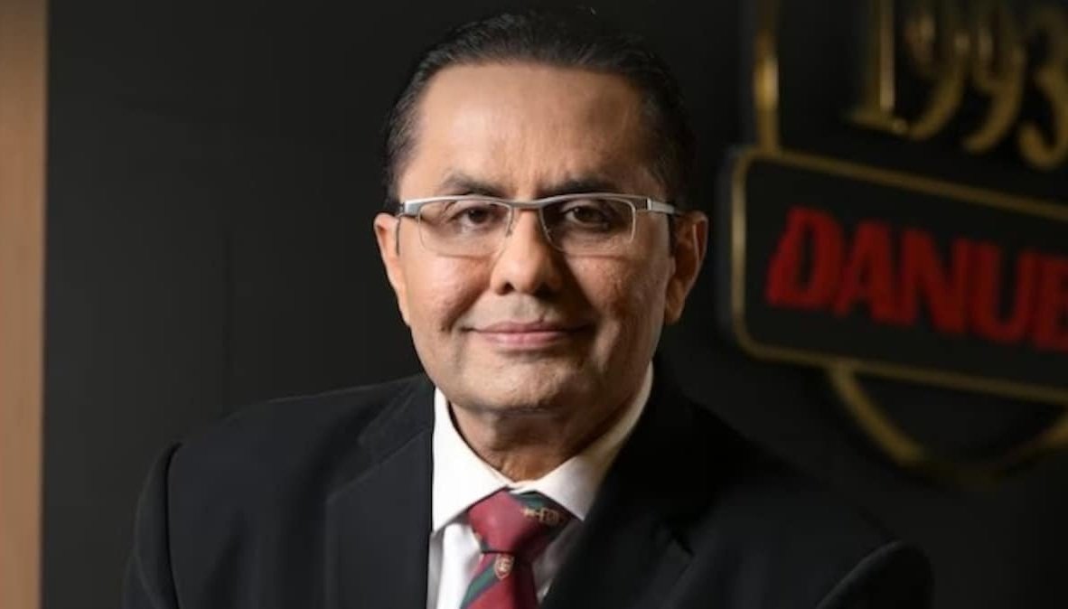 News Algebra tweet media