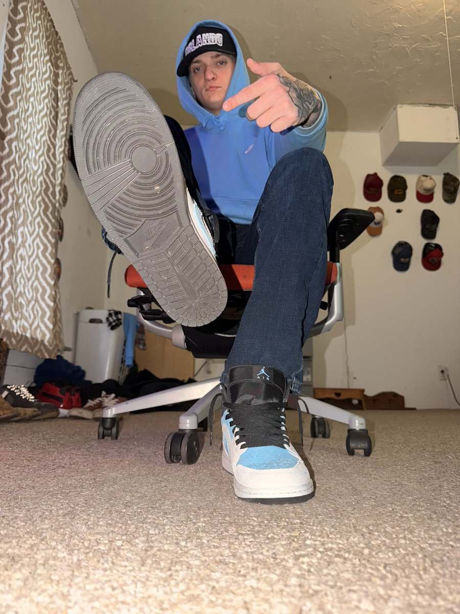 AlphaJ (6.9K) tweet media