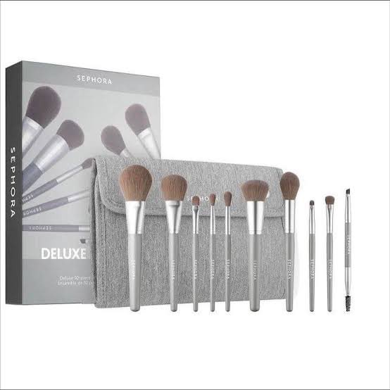 Lypsyy's tweet photo. พร้อมส่ง Sephora Deluxe Brush Set 10 pcs 😍

1. Powder Brush
2. Blush Brush
3. Concealer Brush
4. Precision Crease Brush l
5. Crease Brush
6. Foundation Brush
7. Highlight Brush
8. Smudge Brush
9. Shadow Brush
10. Brow Brush

✨ 590.- เท่านั้นน (มี10เซ็ต)
รีโพสต์ส่งฟรี https://t.co/e2afmISz0z