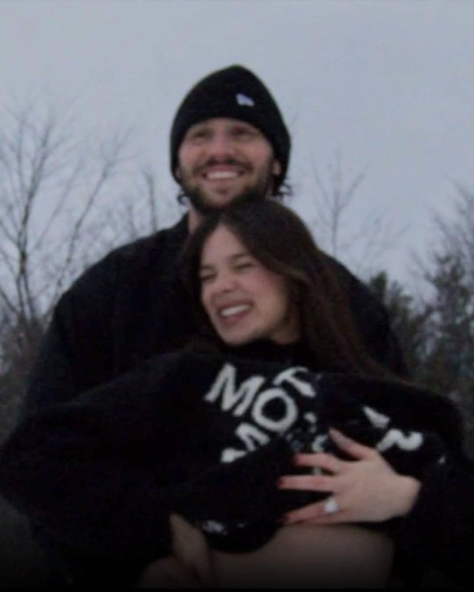 FearBuck tweet media