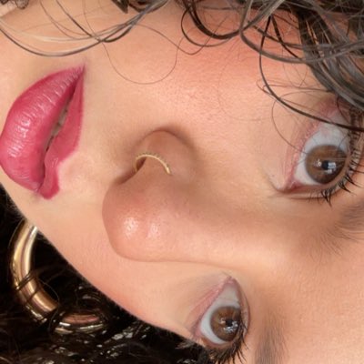 marinarvelozo's tweet photo. #NovaFotoDePerfil https://t.co/dYA8pF4qvN