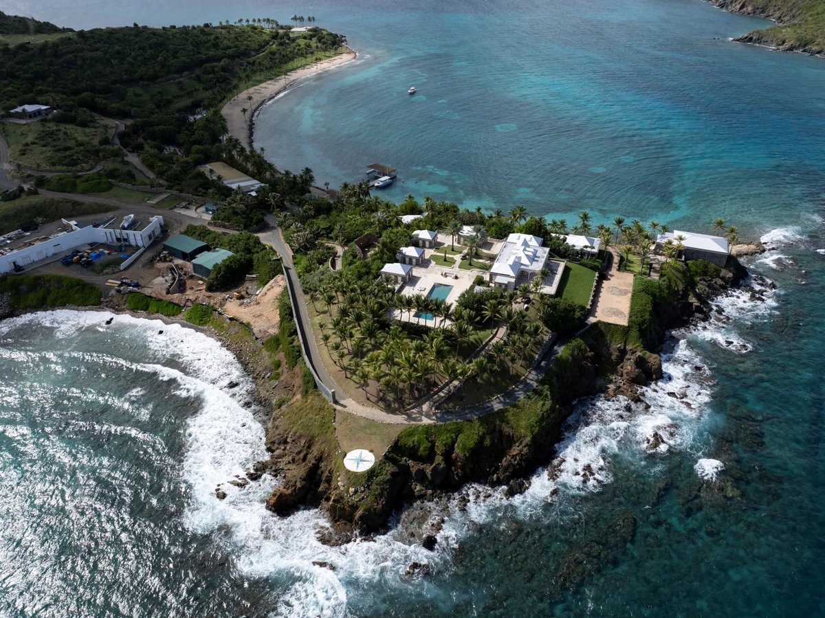 zfnan21's tweet image. 🚨🚨تسريب هام🚨🚨

حدث playstation state of play القادم سيكون في جزيرة إبستين في تاريخ 3 أبريل اخر الليل💀
#ps5 #pc #xbox