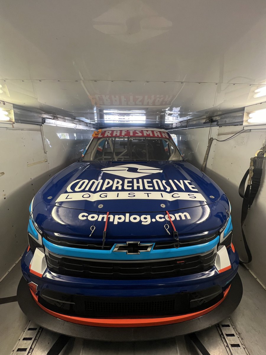 Connor Hall tweet media