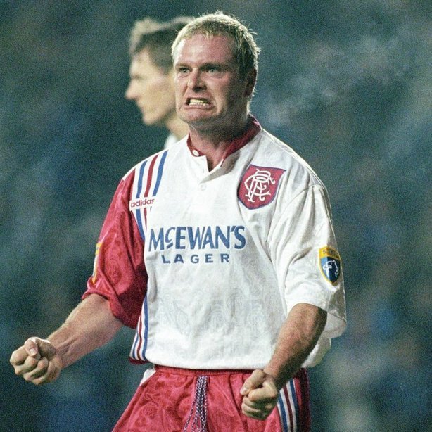 90sfootball's tweet photo. Gazza. https://t.co/6GIetQB6K6
