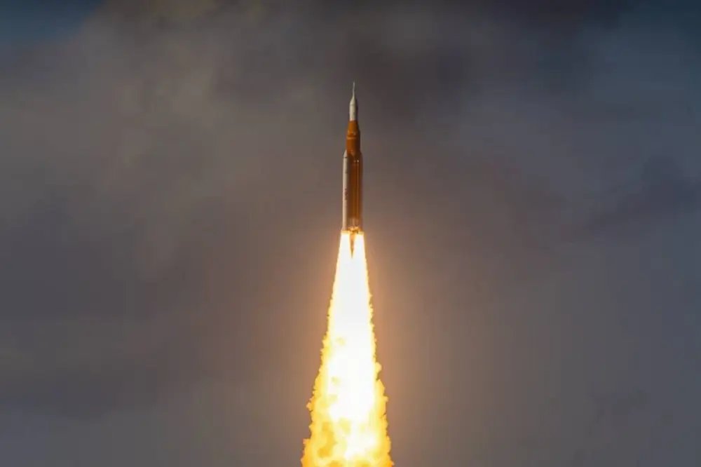 نشرة نمو tweet media