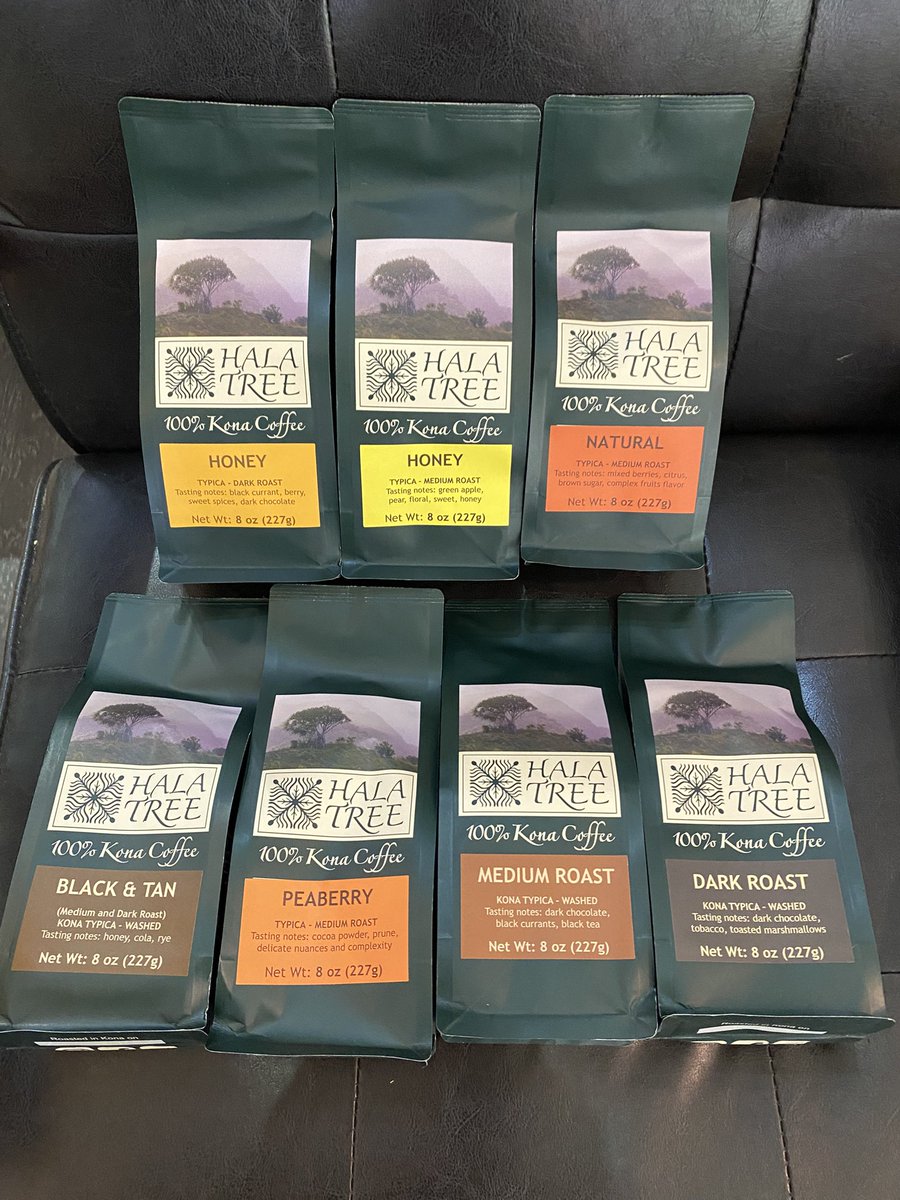 ARCDEUX's tweet photo. またまた
コーヒー豆　再入荷

お店に買いに来てくださいね

最強のコナコーヒー😍 https://t.co/d4RiTiudQ1