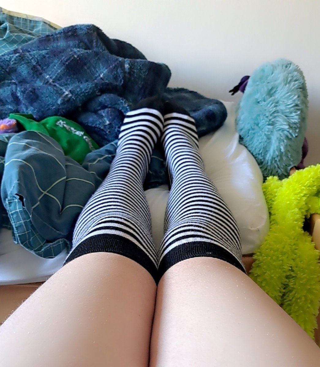 kerv 💚🩵💜 tweet media