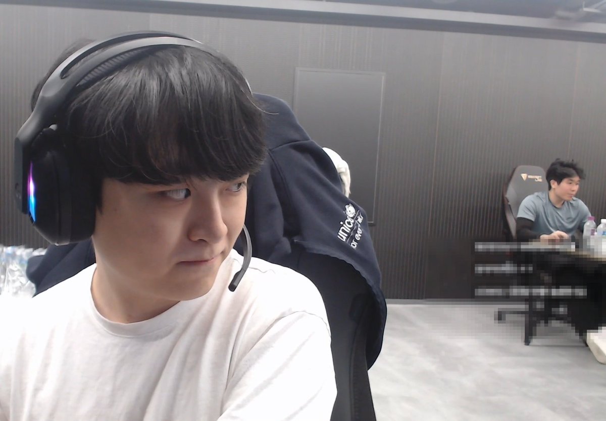 gomo 🪄🌟 tweet media