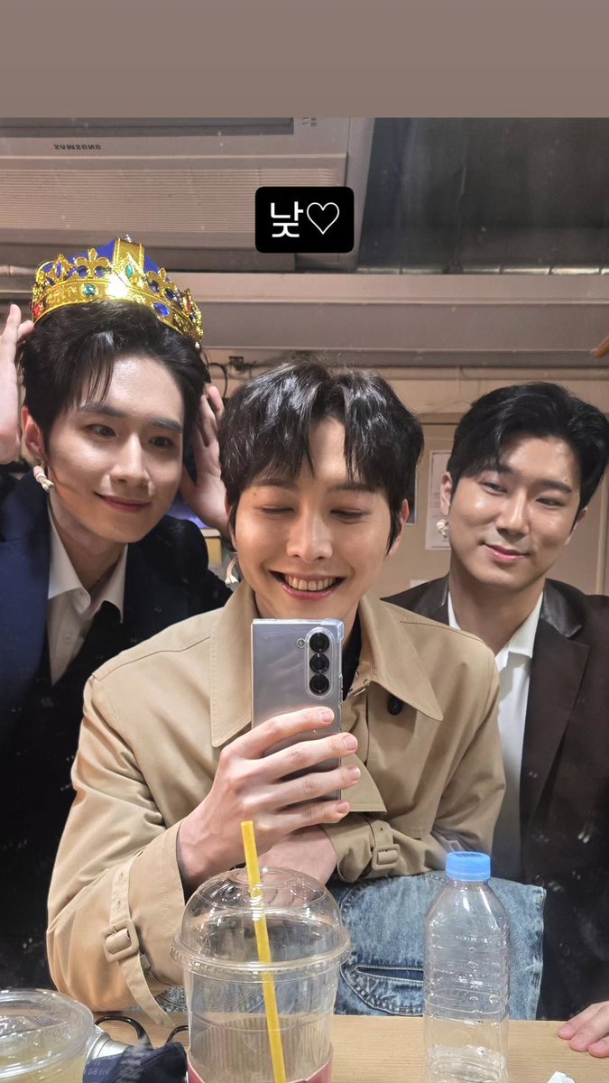 롸죠¹¹🌙⁵☀️복슝 •̀ɞ•́ tweet media