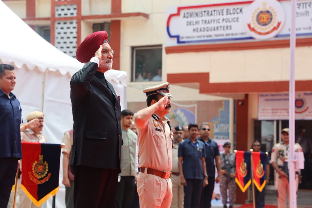 LG Delhi tweet media