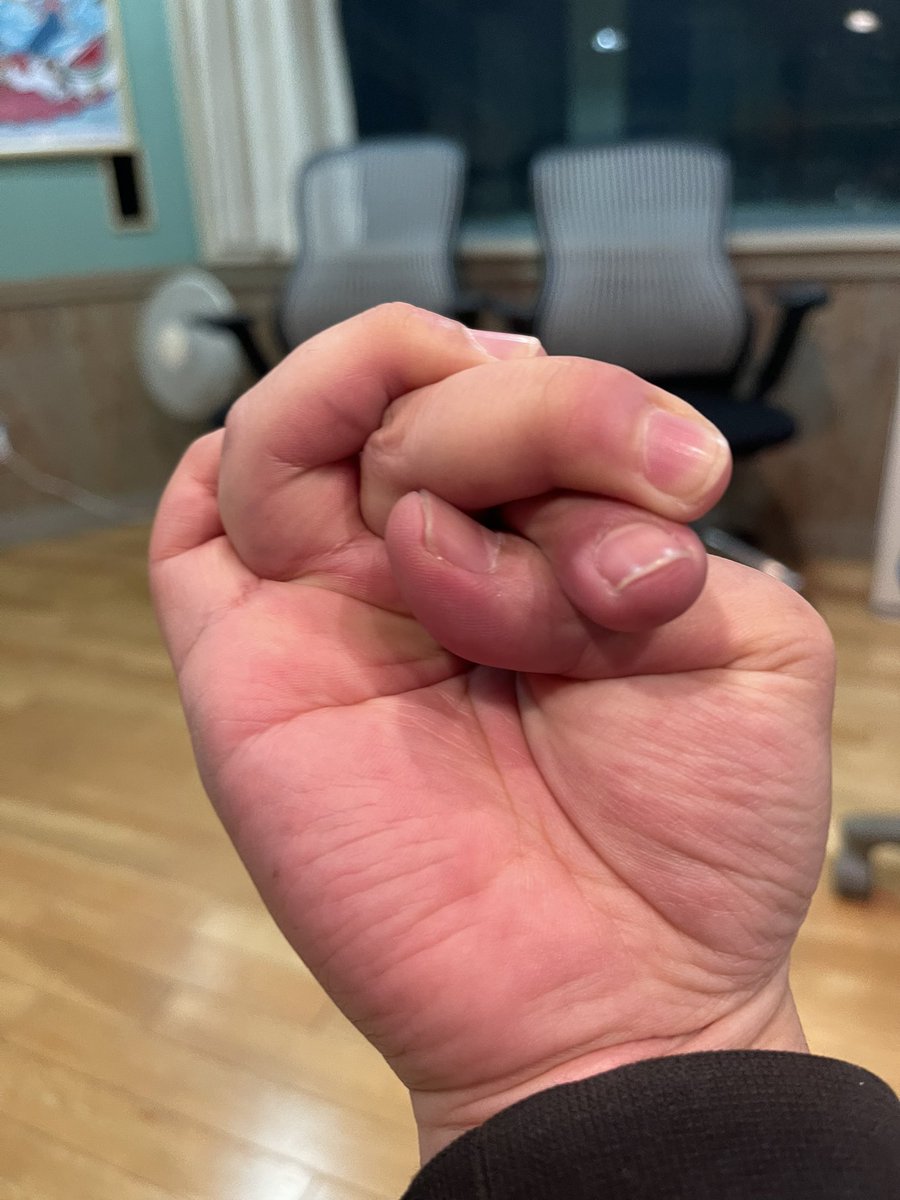 佐々木 智之 tweet media