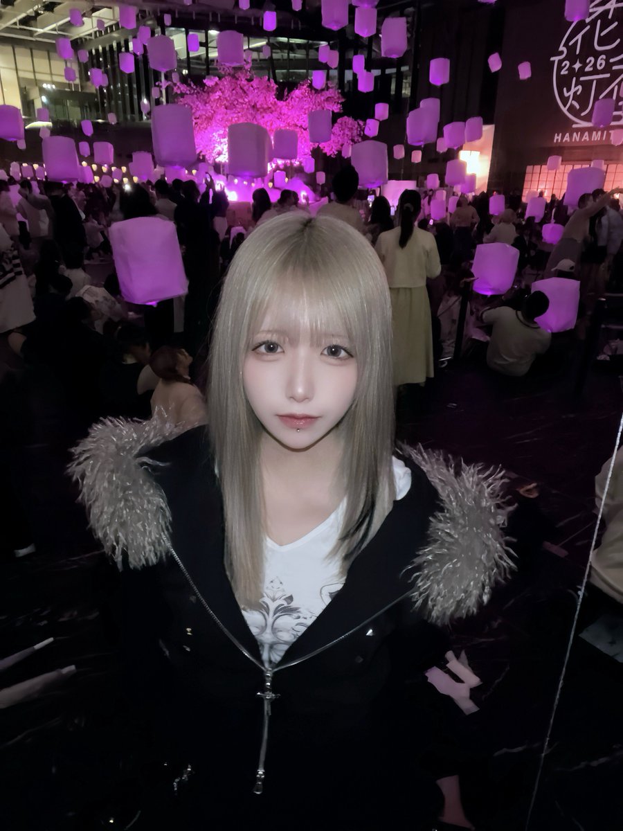 ricca_589's tweet photo. 永遠じゃないとわかって惹かれたの https://t.co/WOnCs4d0cR