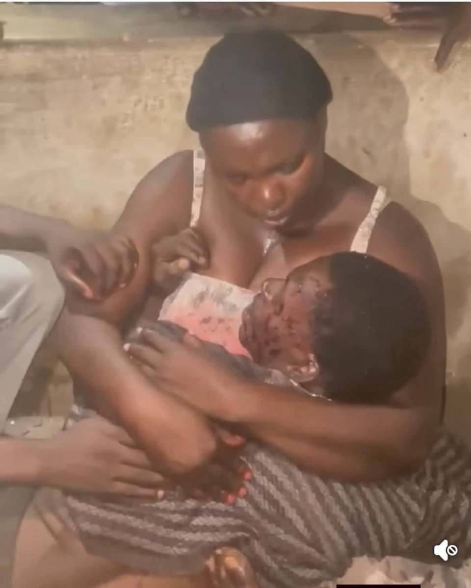 KBangwell's tweet photo. My Plateau Bleeding

No parent should watch their child die in their arms from the machete of some murderous cannibals who wreck havoc on innocent citizens in a country. 

How are these guys more successful in their murderous acts than government in protecting her citizens? https://t.co/51DQWN0Cmx