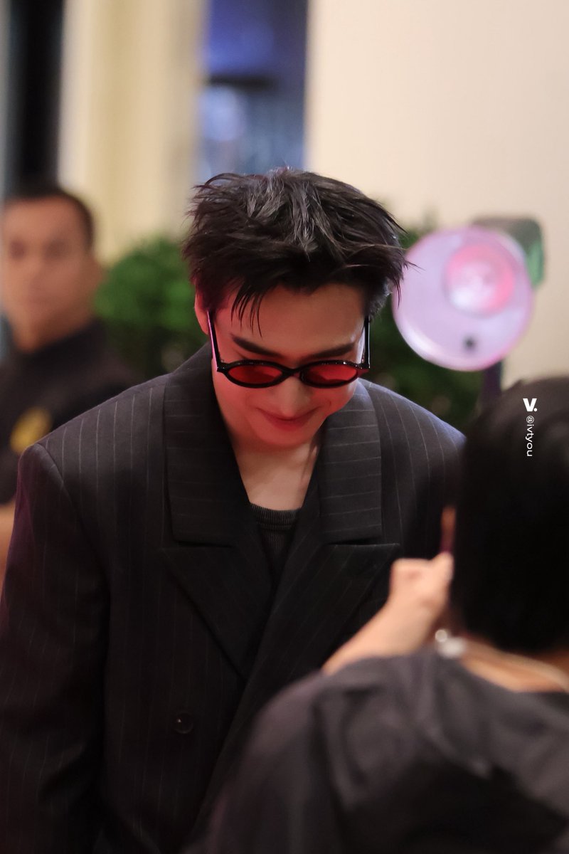 ivtyou's tweet photo. V.

PROXIE x Mint at Siam Paragon World Fashion Trend SS26

#SiamParagonxMintxPROXIExBUS
#PROXIEVictor
#PROXIEth https://t.co/lR9m7qXyN5