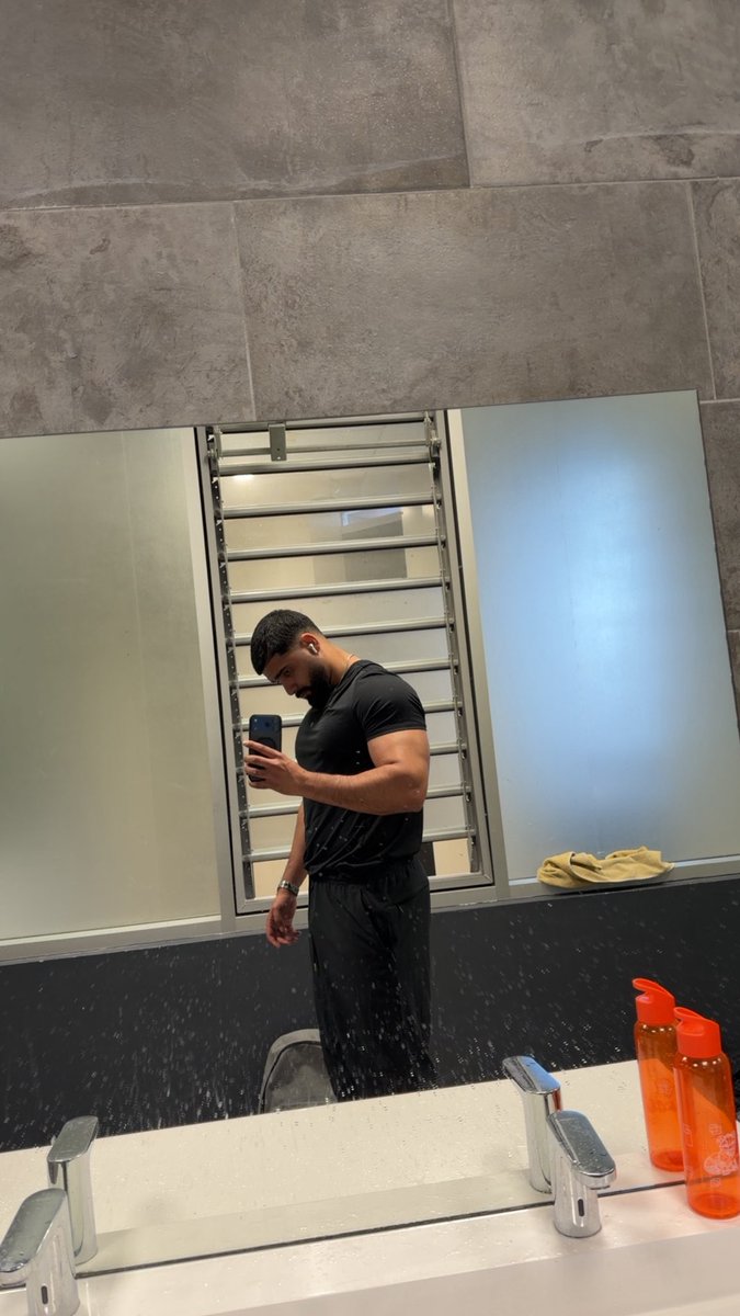 tehna🇹🇳 tweet media