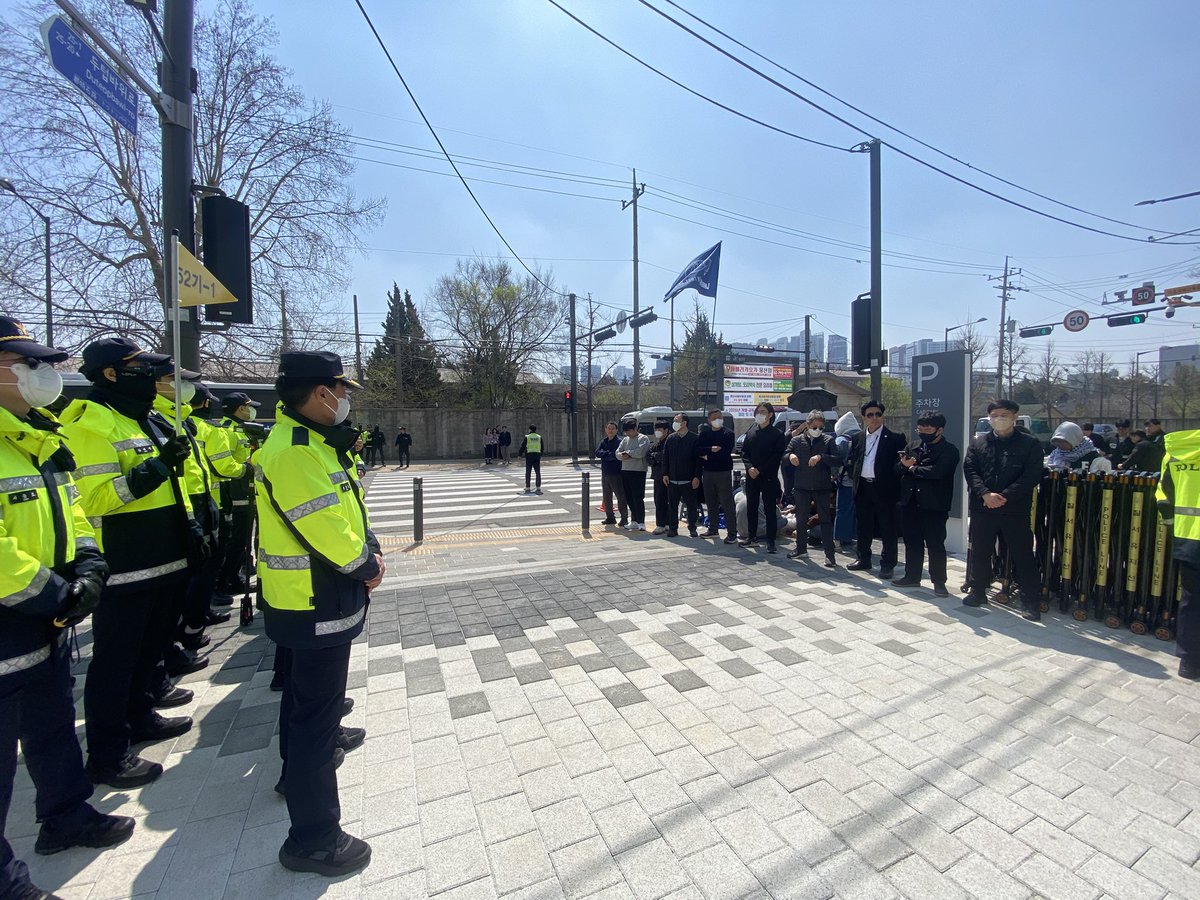 (헤더를 봐주세요)남미새🇵🇸🏳️‍🌈 tweet media