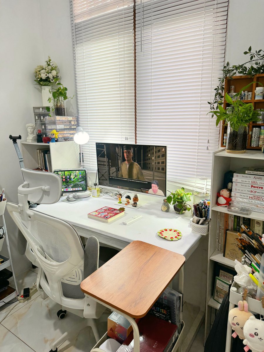 lovunakim's tweet photo. Finally, my first smart monitor 🥹🫶🏻 https://t.co/b6dGgPjcYH