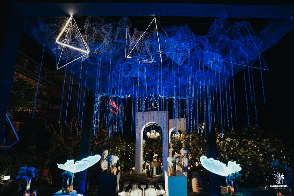 seahawkevent's tweet image. Soft lights, floral elegance &amp;amp; royal charm 🌸✨
Creating magical nights for your special moments

📩 DM now to book

#weddingdecor #luxurydecor #eventplanner #weddingplanner
#weddingvibes
wedding planner in Delhi NCR
event planner in Delhi
wedding decor in Noida