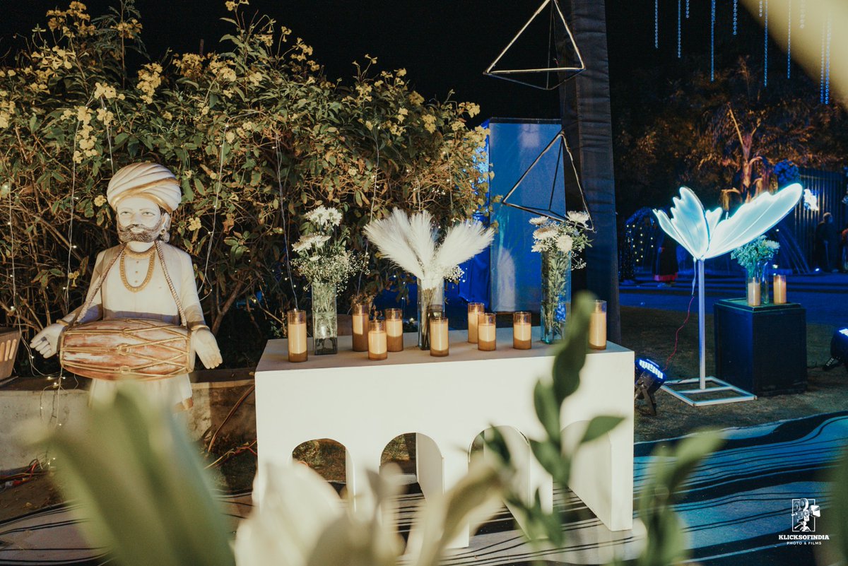 seahawkevent's tweet image. Soft lights, floral elegance &amp;amp; royal charm 🌸✨
Creating magical nights for your special moments

📩 DM now to book

#weddingdecor #luxurydecor #eventplanner #weddingplanner
#weddingvibes
wedding planner in Delhi NCR
event planner in Delhi
wedding decor in Noida