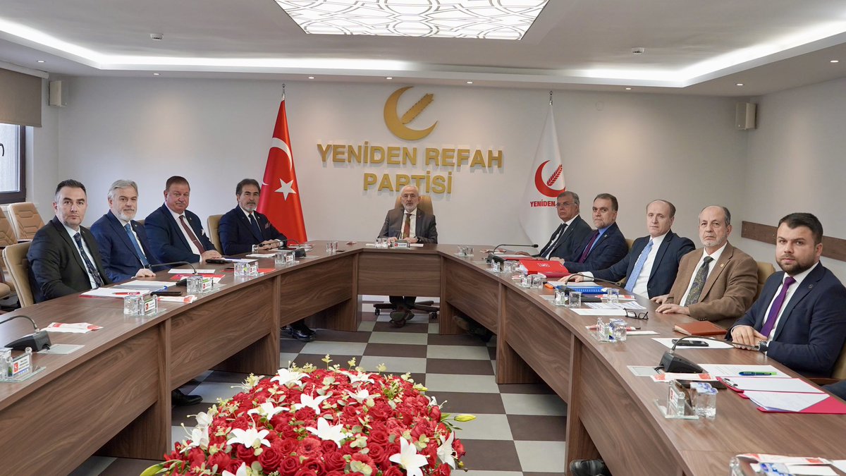 rprefahpartisi's tweet photo. Genel Başkan Vekilimiz Prof. Dr. Sacit Günbey’in başkanlığında MYK toplantımız başladı. https://t.co/fOzIBtuEmG