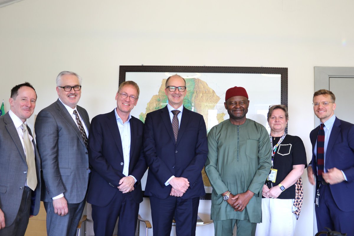 UNEthiopia's tweet photo. The @UNEthiopia Head @ozonnia held a productive discussion with @SweinEthiopia 🇸🇪 Ambassador Magnus Lennartsson and his team on strengthening collaboration with development partners to advance 🇪🇹#Ethiopia’s inclusive and sustainable development agenda. https://t.co/PYLRZAmsTa