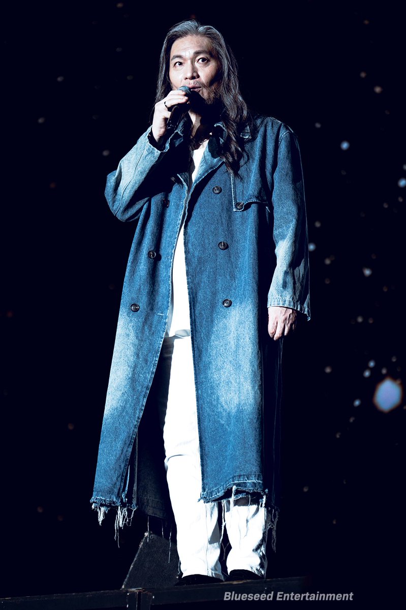 yimjaebeum_'s tweet photo. #임재범 #yimjaebeum #창원 #나는임재범이다 #40주년콘서트

창원에서 뜨거웠던 환호와 응원을 담아담아 이번주 4일(토) 청주 석우문화체육관에서 다시 한번 열기를 이어갑니다.🔥🔥
비 소식이 있던데 안전하게 오시길 바래봅니다. https://t.co/HzgpHSm74O