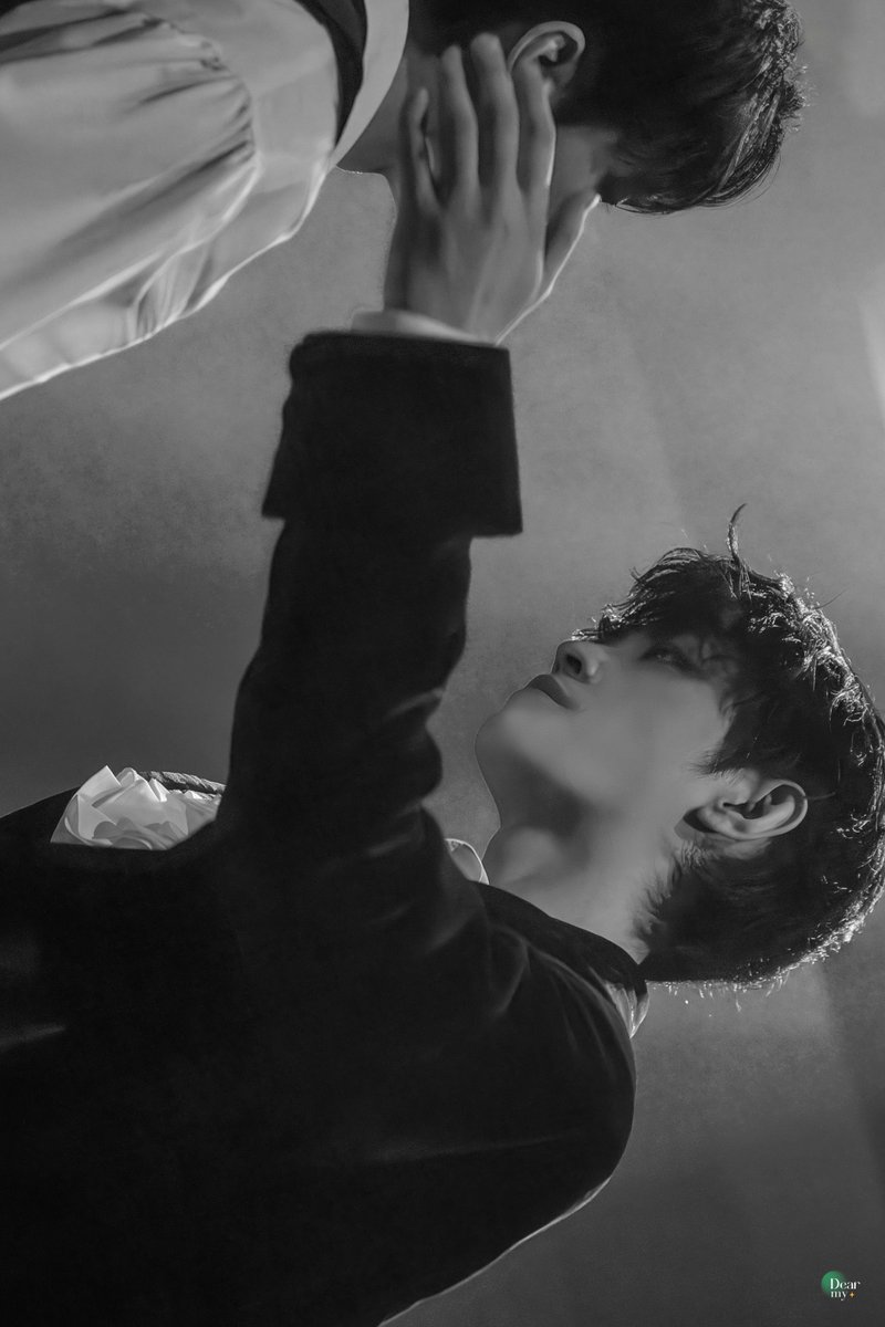 🦋 𝓑𝓾𝓷𝓷𝔂 𝓪𝓵𝓵 ➡️ 메 tweet media