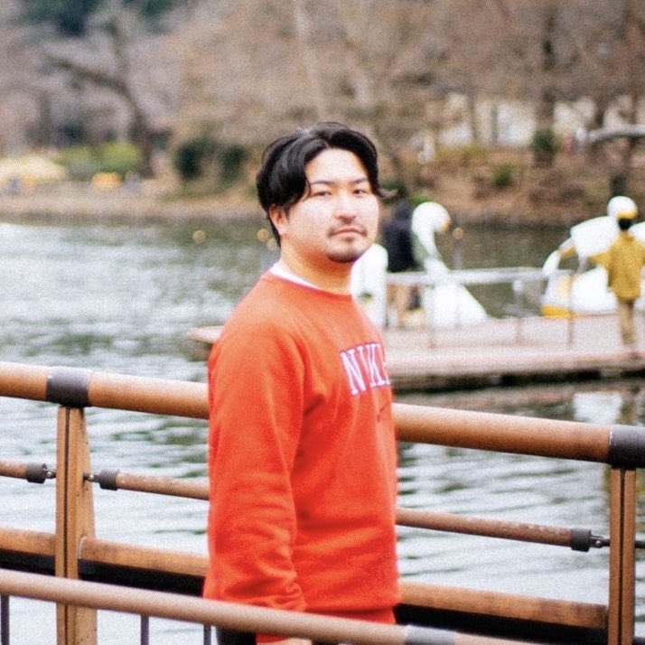 genzo出ます！
三人でもがきながらここまで来れたのも手を差し伸べてくれた小泉さんとひぎしさんと、聞いてくださる皆さんのおかげです。
この一枚を携えて何かコトを起こせるように、久しぶりのツアーも全力で！

おニューアー写！
アヅマさんありがとうございます！
やるぞ！

photo by <a href="/kyahu2/">アヅマ シゲキ</a>