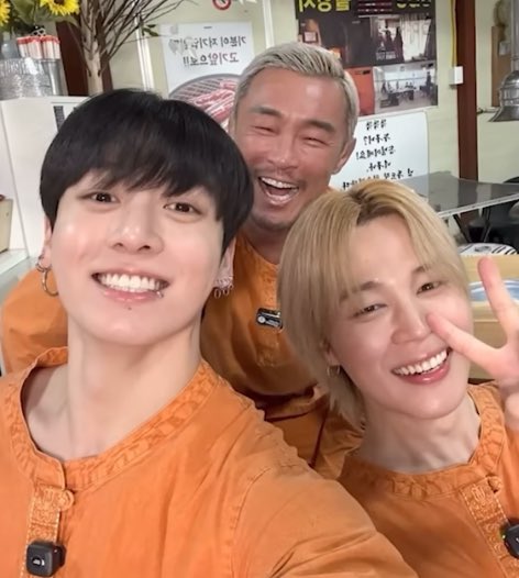 ♥︎з♥︎ seeing bts tweet media