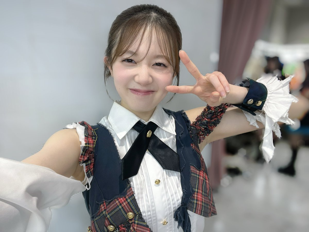 ner 💐 tweet media