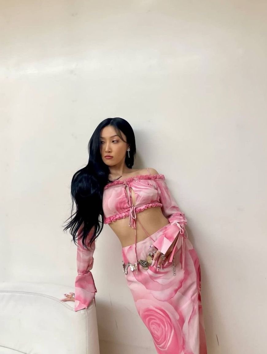 𝐇𝐖𝐀𝐒𝐀 tweet media