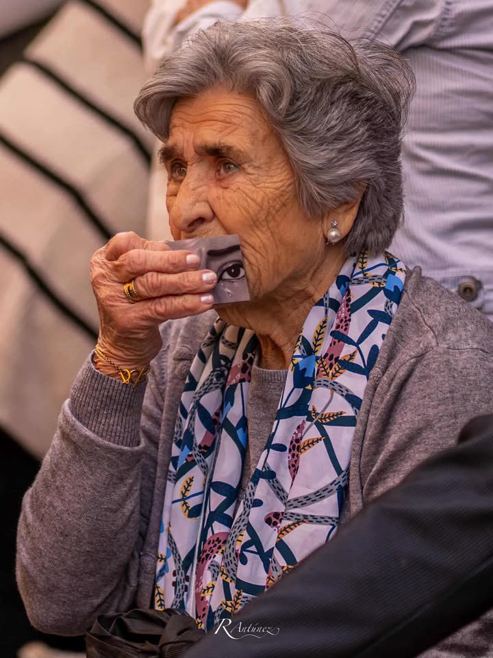 Arco del Postigo tweet media