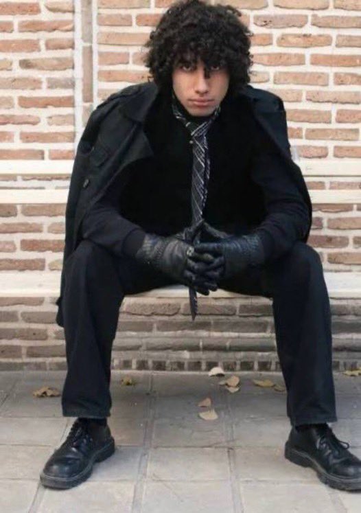 همایونی tweet media