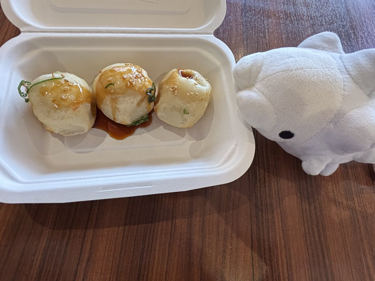 ハミアイス tweet media