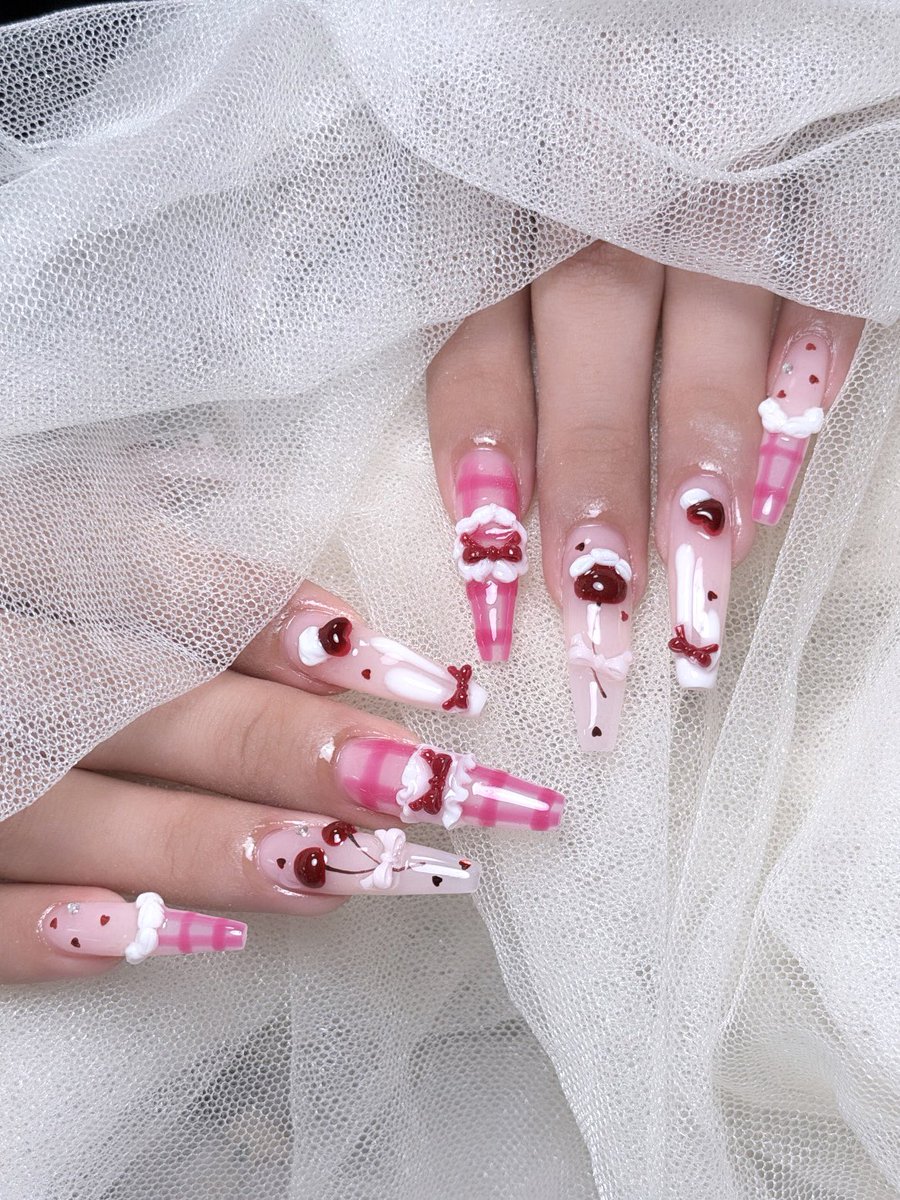 𝒰💛 tweet media