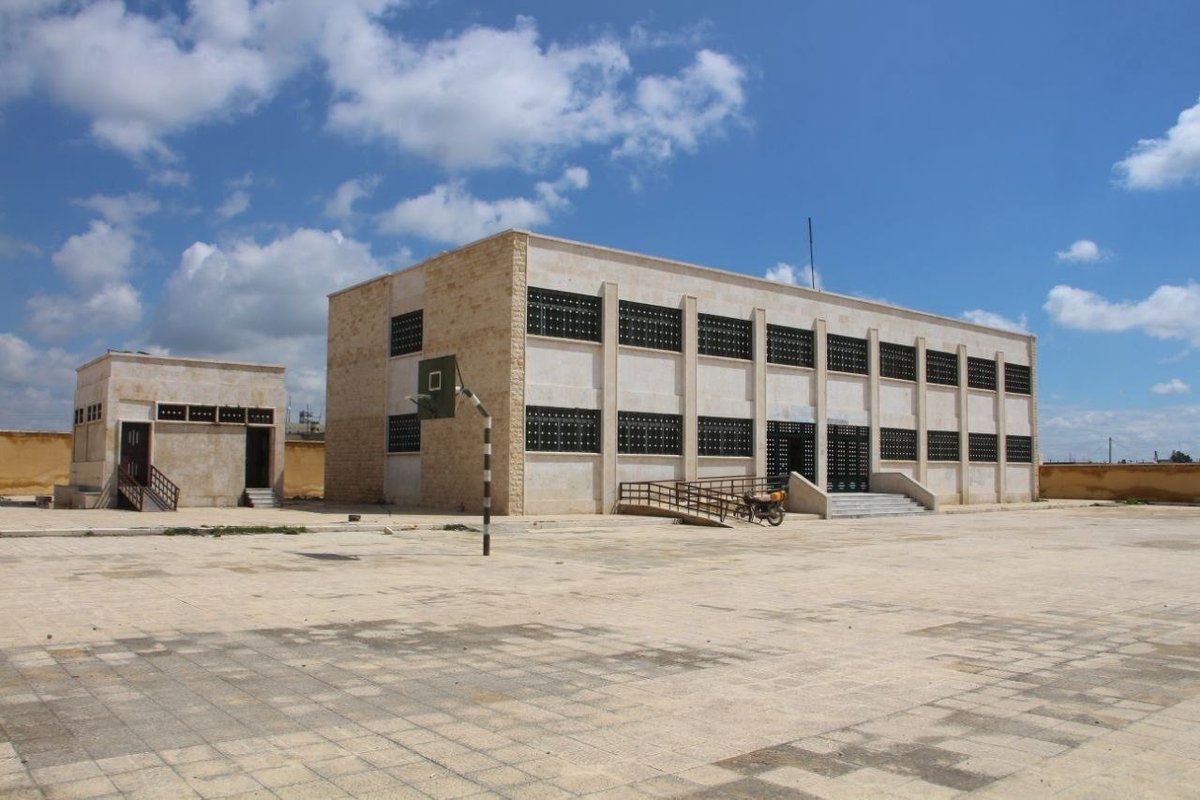 QalaatAlMudiq's tweet image. #Syria: 6 schools in area of Deir Hafer (E. #Aleppo) have undergone maintenance and rehabilitation, 10 weeks after the region was taken over from #SDF.
