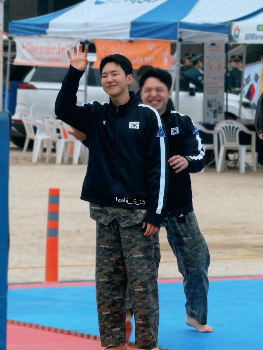(호)랑해🐯 tweet media