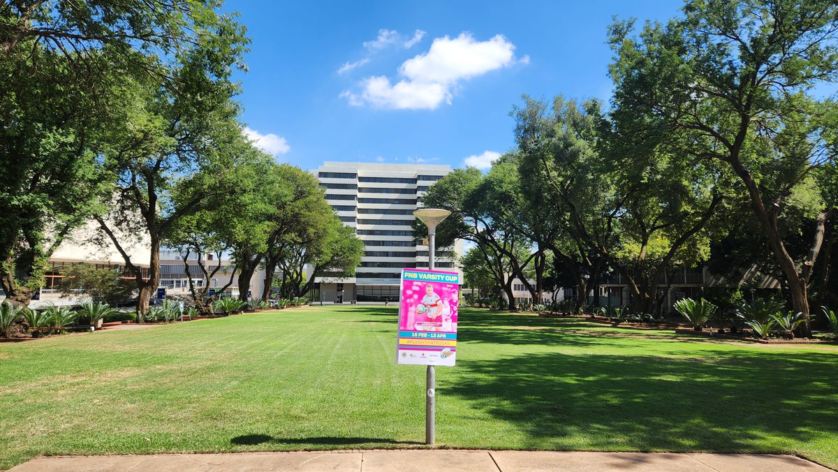 UPTuks's tweet image. Campus feels a little quieter during recess.

We miss our students and can’t wait to welcome you back on Tuesday!

#UniversityOfPretoria #CampusLife