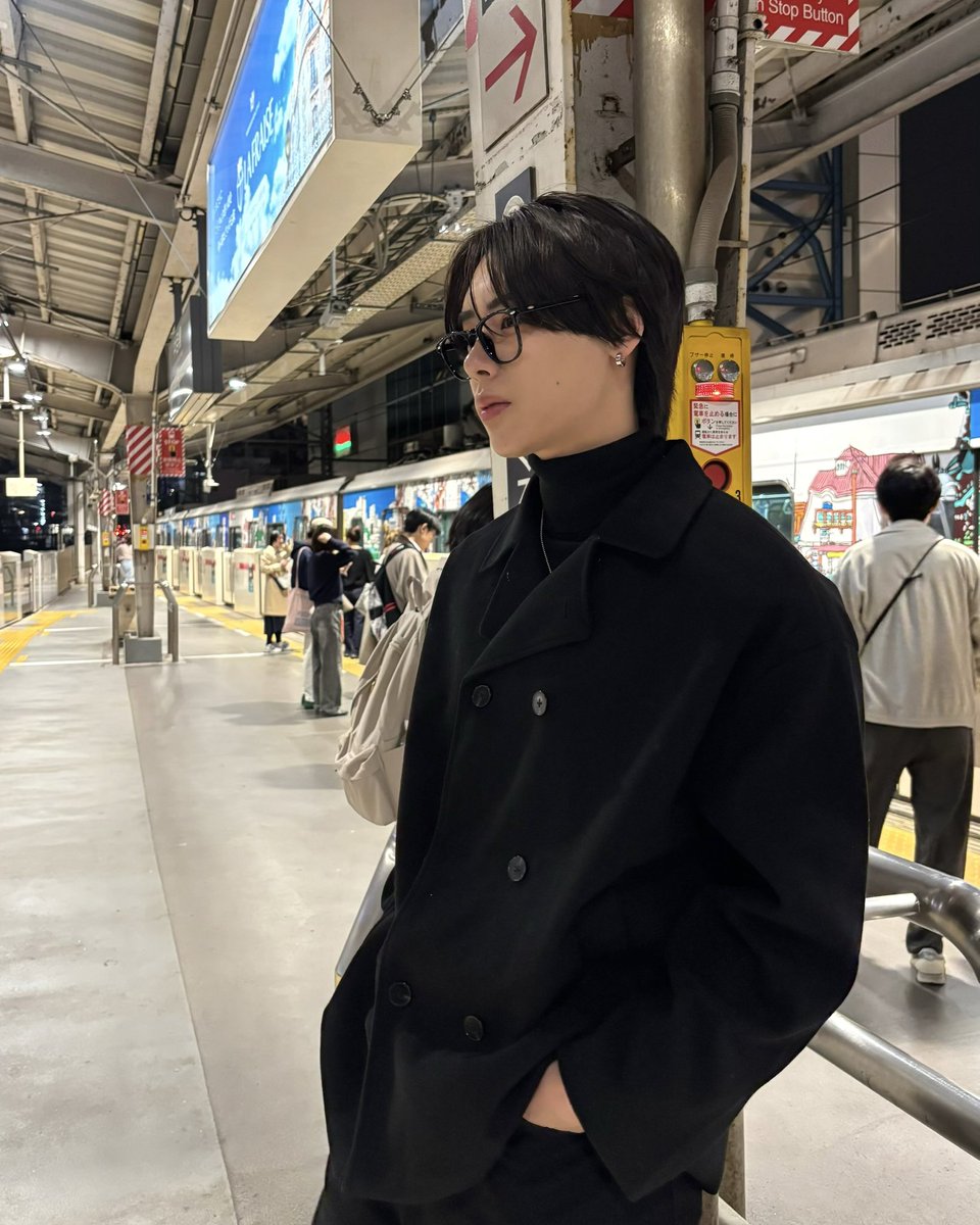 あきひさ tweet media