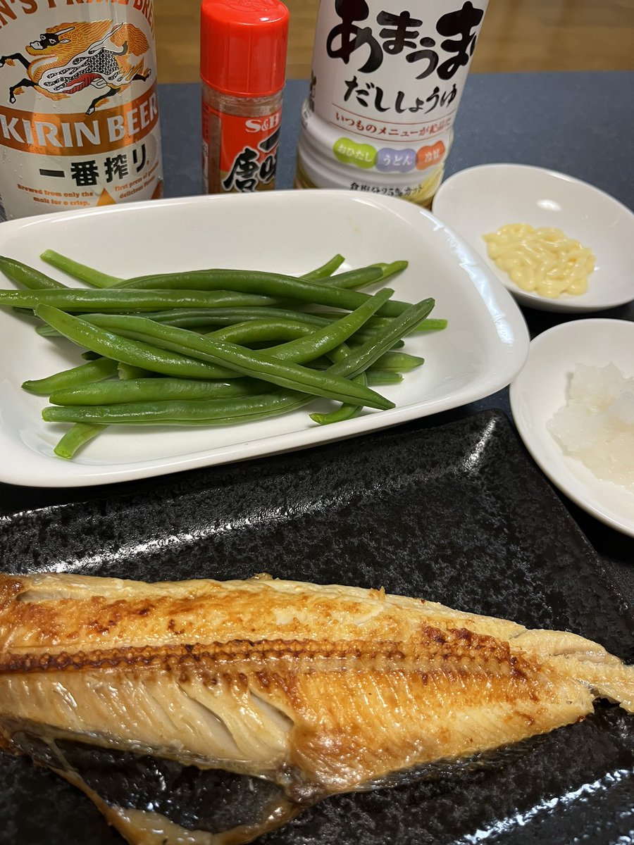 おこんばんわんわん tweet media