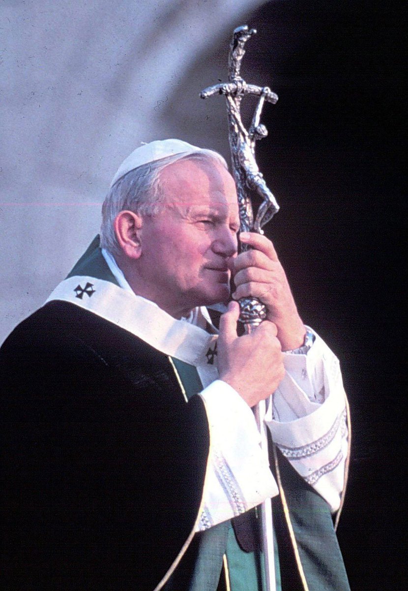 Giorgia Meloni tweet media