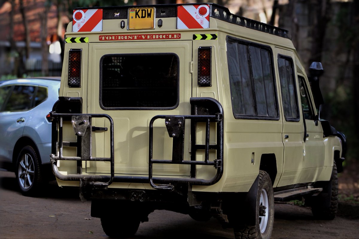 exp_impressltd's tweet photo. We are the bridge between the city and the wild.
Comfortable vehicles. Skilled drivers. Smooth, timely transfers; connecting you to the top parks across the country.

#safaritravelandtours https://t.co/yThfQKQgga