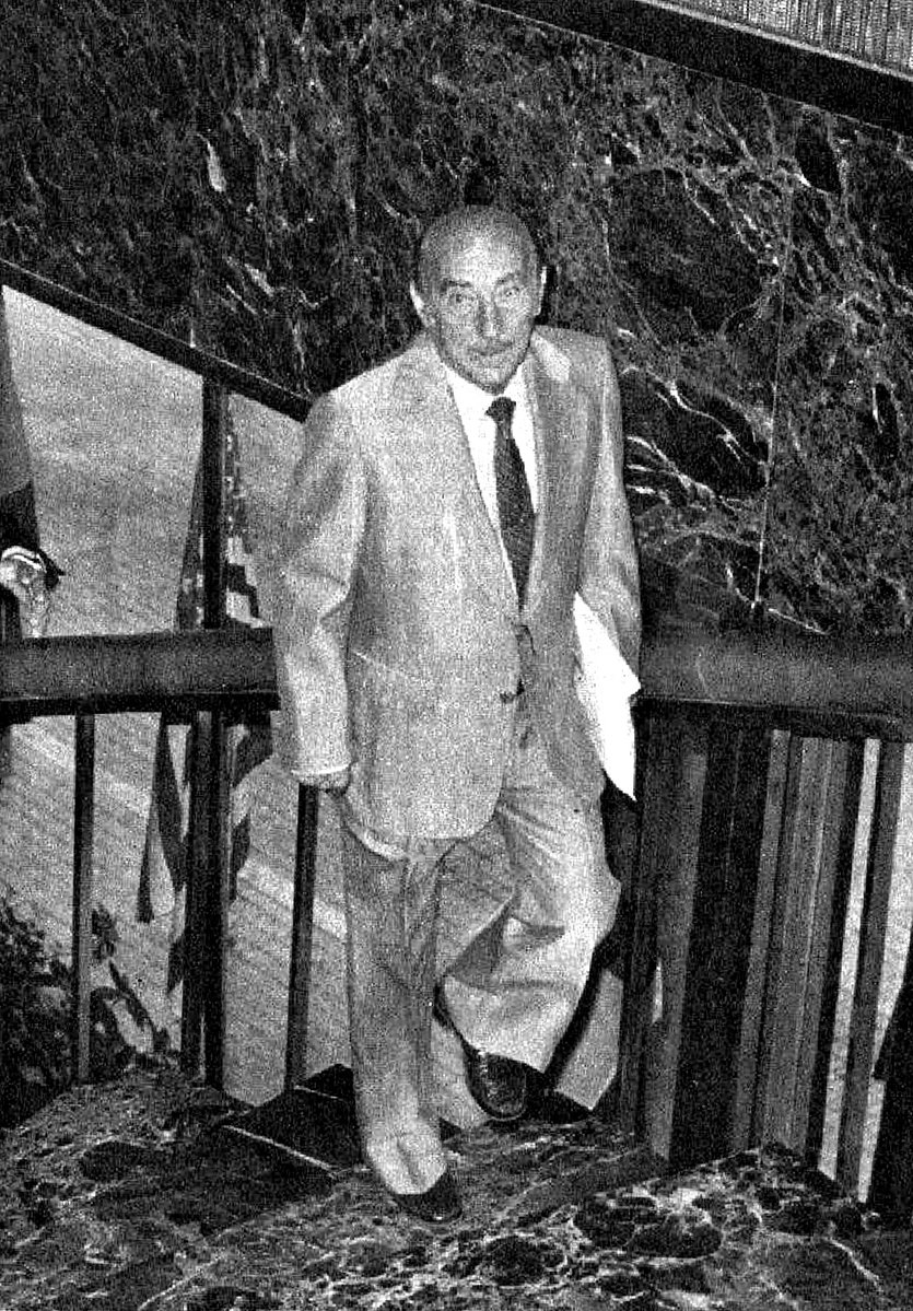 albertocosin_ tweet media