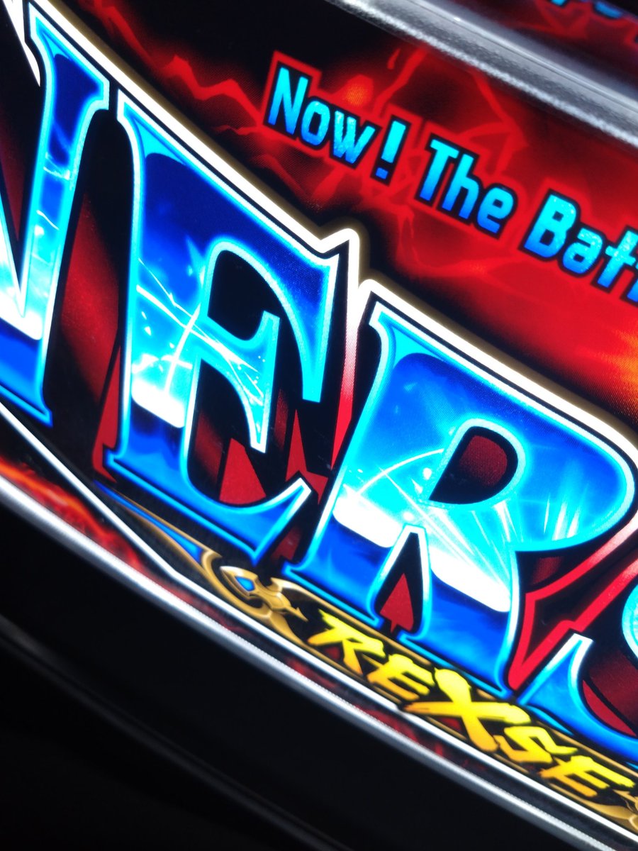 赤い水性のペン tweet media