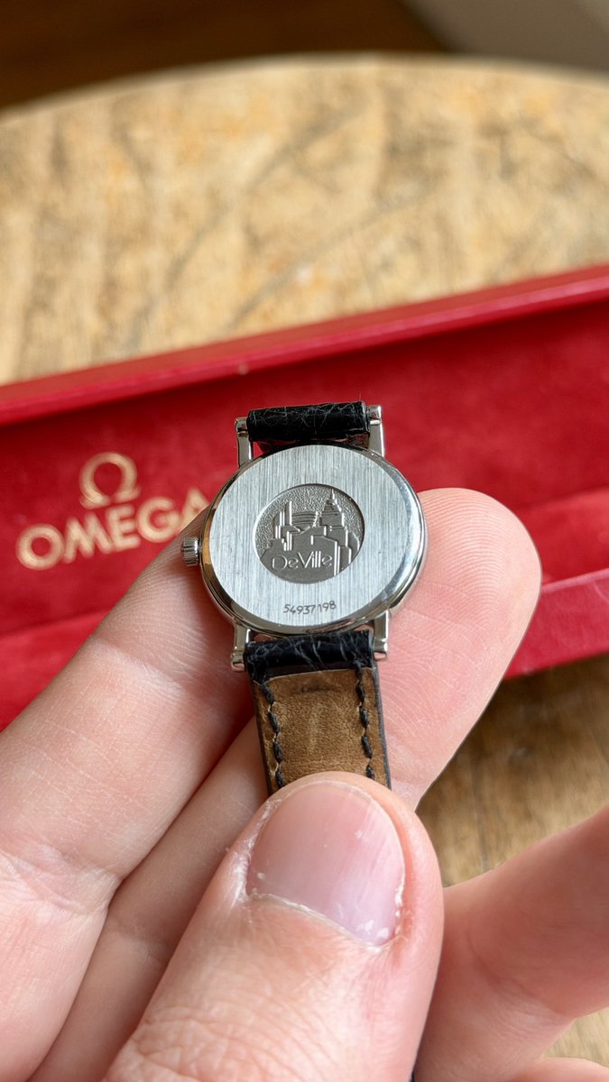 PetiteHorloge tweet media